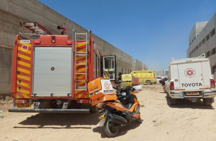 זירת תאונת עבודה בבאר שבע (צילום ארכיון : דוברות איחוד הצלה)