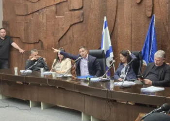 ישיבת מועצת העיר באר שבע צילום מתוך רשת חברתית על פי סעיף 27א לחוק זכויות יוצרים