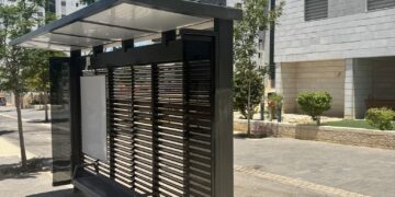 תחנת אוטובוס מוצללת - קרדיט עירית באר שבע