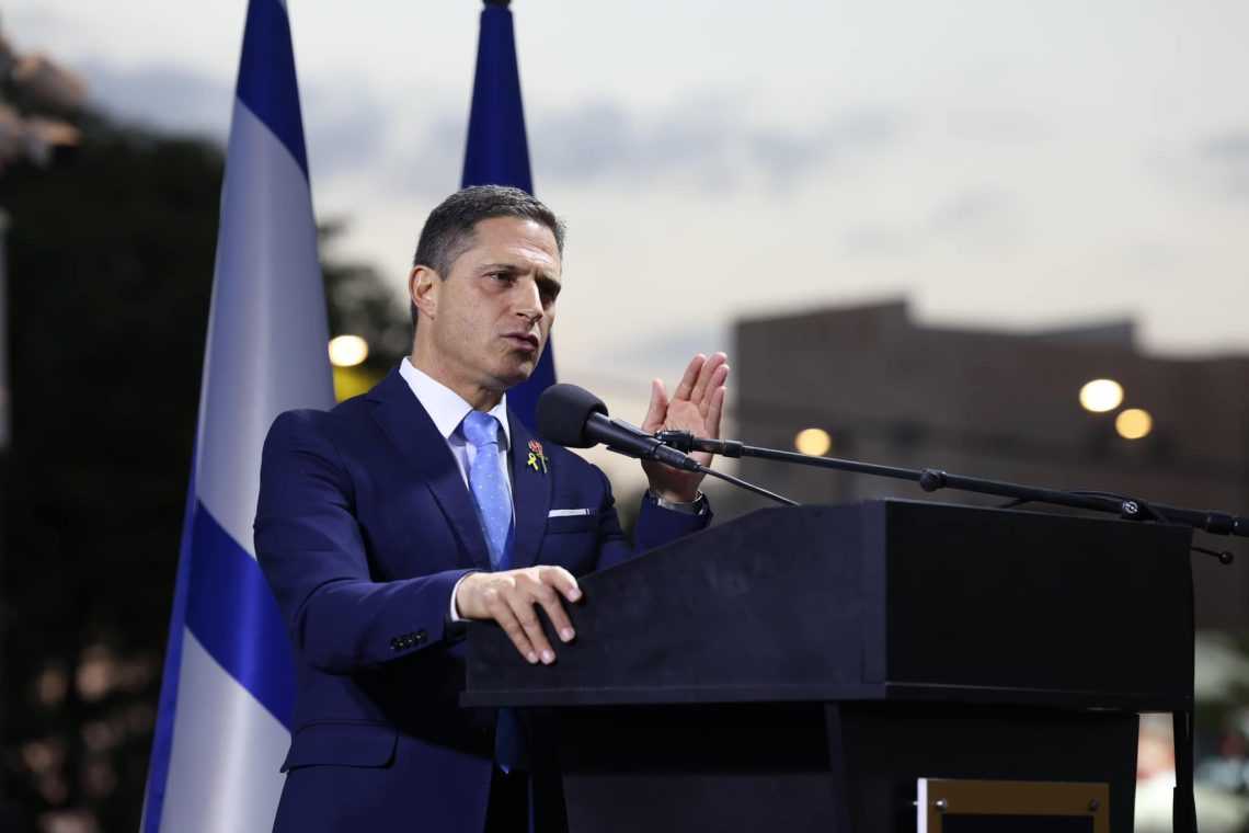 רוביק דנילוביץ ראש עירית באר שבע מתוך דף הפייסבוק הרשמי