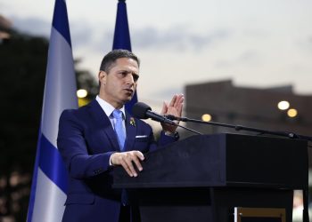 רוביק דנילוביץ ראש עירית באר שבע מתוך דף הפייסבוק הרשמי