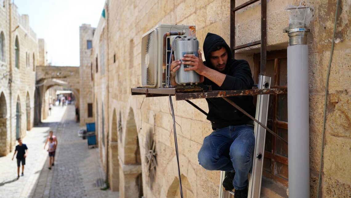 גניבת מדחסי מזגנים בעיר העתיקה בבאר שבע