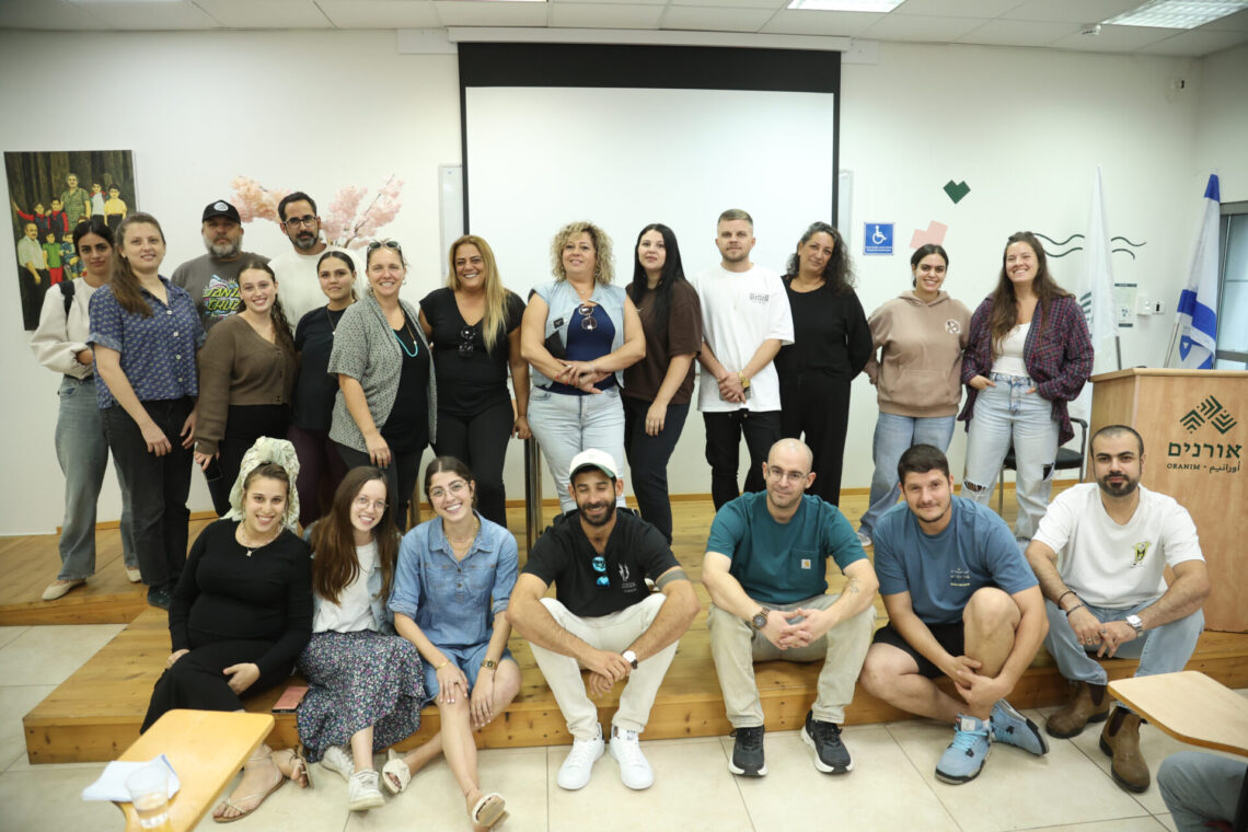 הסטודנטים במחזור הראשון של תוכנית חופים. צילום - קובי בכר