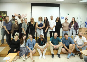 הסטודנטים במחזור הראשון של תוכנית חופים. צילום - קובי בכר