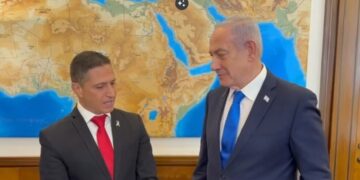 רוביק דנילוביץ עם ביבי נתניהו