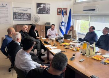 ישיבה על הקמת בית החולים החדש
