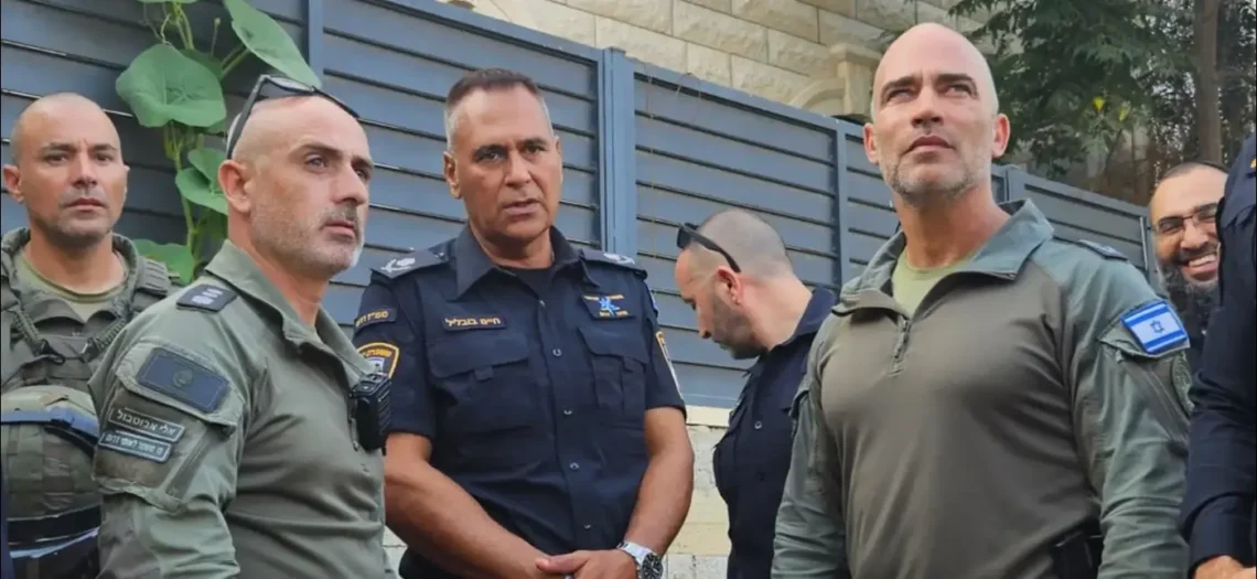 ניצב בובליל ומפקד המשמר הלאומי נחשון נגלר-דוברות משטרת ישראל